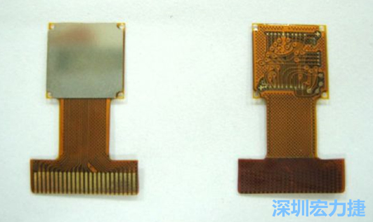 FPC可設(shè)計(jì)的電路復(fù)雜度與密度，比PCB遜色，但可適應(yīng)結(jié)構(gòu)的彈性結(jié)構(gòu)，成為電子產(chǎn)品設(shè)計(jì)重點(diǎn)。