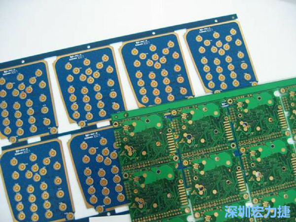PBC與HDI等硬質(zhì)載板因應(yīng)不同構(gòu)型的結(jié)構(gòu)組裝需求，能做的彈性設(shè)計(jì)有限，必須搭配FPC軟板進(jìn)行整合設(shè)計(jì)。