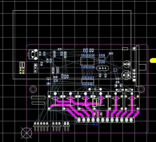 PCB設(shè)計中的標(biāo)準(zhǔn)化網(wǎng)格（Grid）是實(shí)現(xiàn)PCB圖形設(shè)計規(guī)范化和合理化的基礎(chǔ)，也是實(shí)現(xiàn)PCB的高可靠性和加工的經(jīng)濟(jì)性的前提。